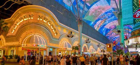 best hotels in fremont street.